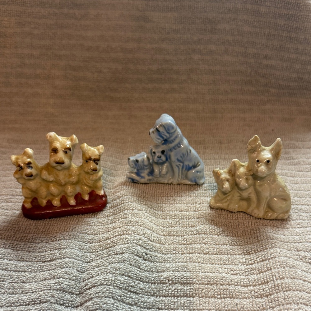 Vintage porcelain Dog Figurine Sets - Cream and Blue. Made in Japan